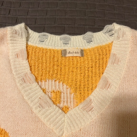 Altar’d State- Women's Distressed Smiley Sweater-L - Picture 3 of 8
